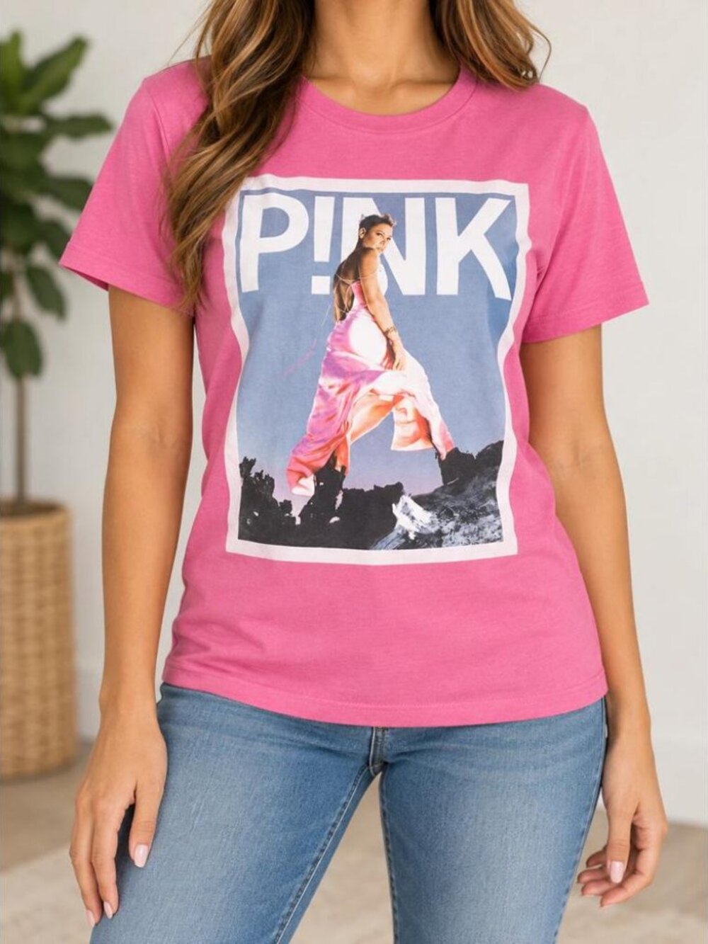 P!NK Trustfall Tour 2023 Women's S Pink Concert T-Shirt Tracklist Graphic